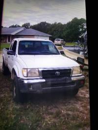 2000 Toyota Tacoma Extended Cab (2 doors)