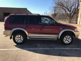 2001 Mitsubishi Montero