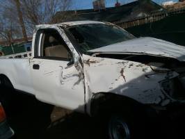 2003 Toyota Tundra Regular Cab (2 doors)