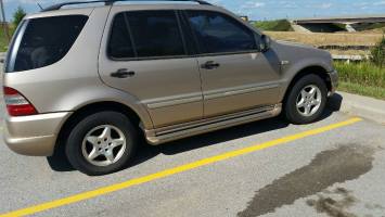 2001 Mercedes-Benz ML