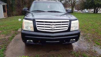 2003 Cadillac Escalade