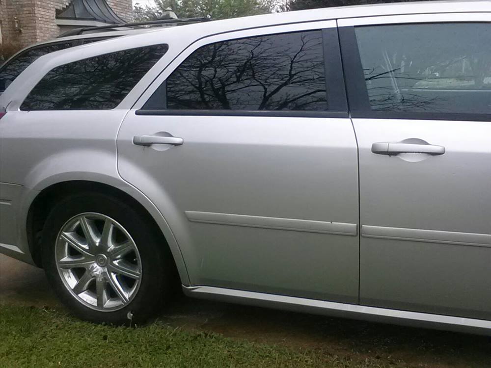 2005 Dodge Magnum