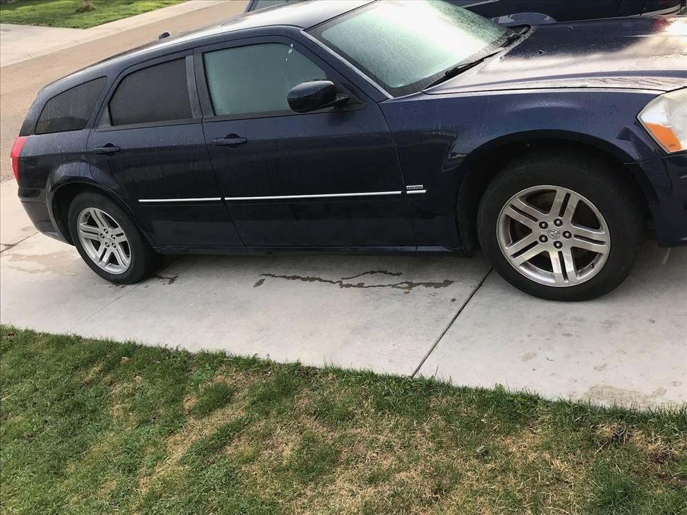 2005 Dodge Magnum