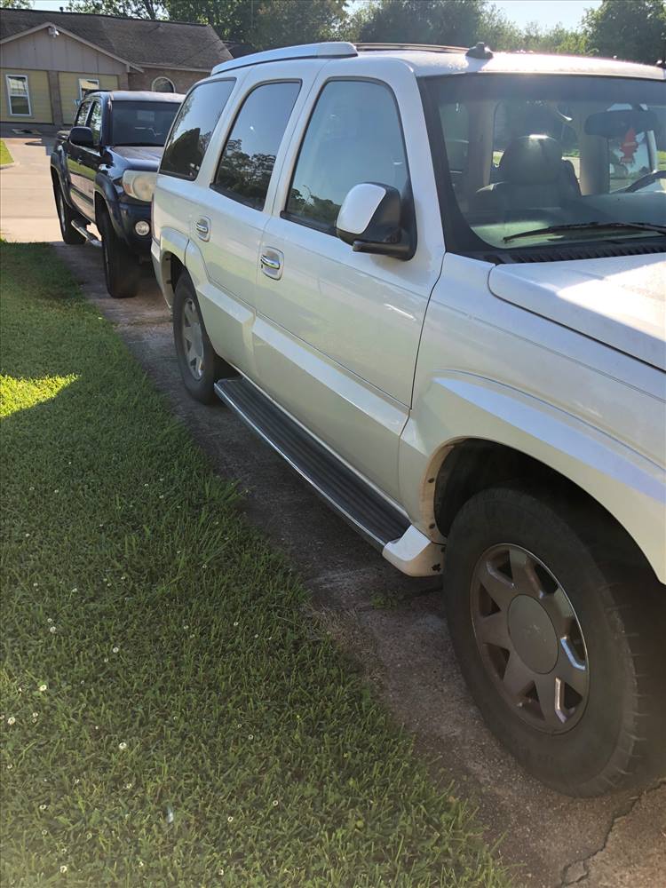 2003 Cadillac Escalade