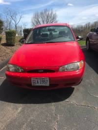 1999 Ford Escort Sedan