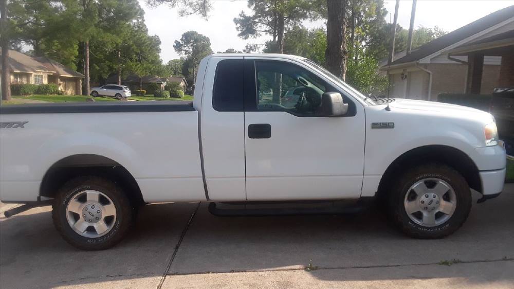 2006 Ford F150 Regular Cab (2 doors)