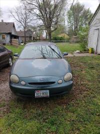 1997 Ford Taurus Sedan