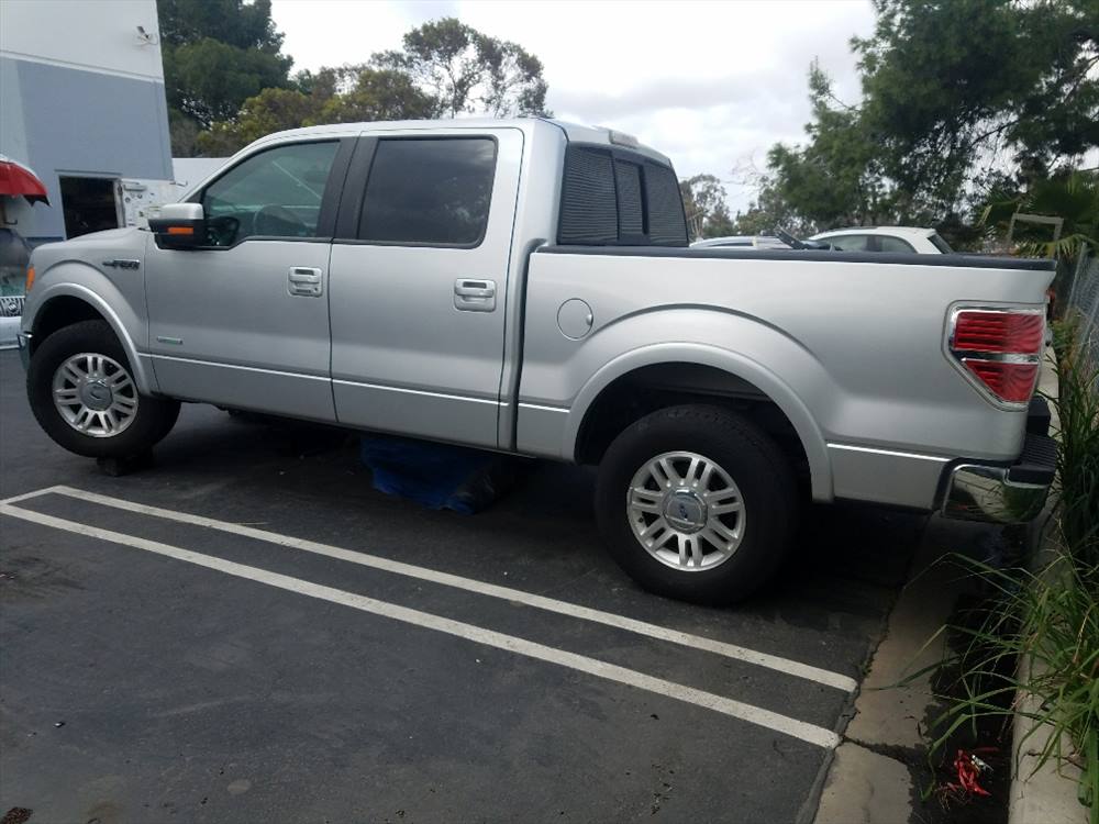 2012 Ford F150 Crew Cab (4 doors)