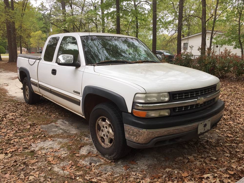 2001 Chevrolet Silverado Extended Cab (4 doors)