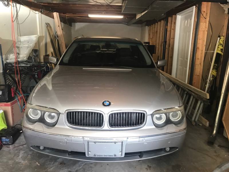 2005 BMW 745