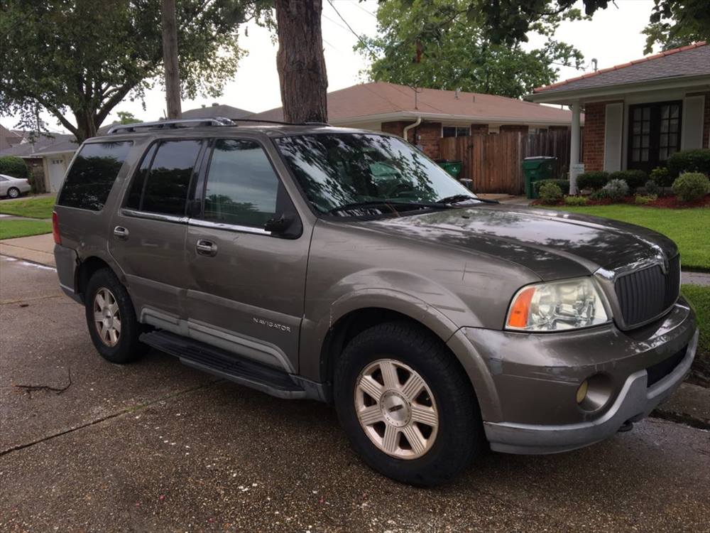 2004 Lincoln Navigator