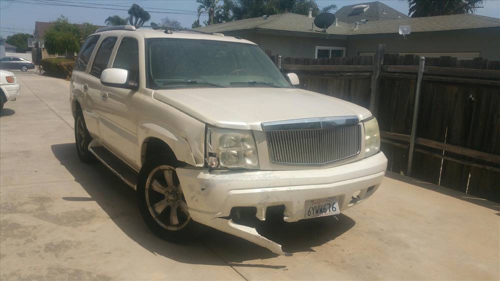 2004 Cadillac Escalade