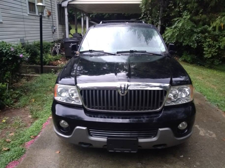 2004 Lincoln Navigator