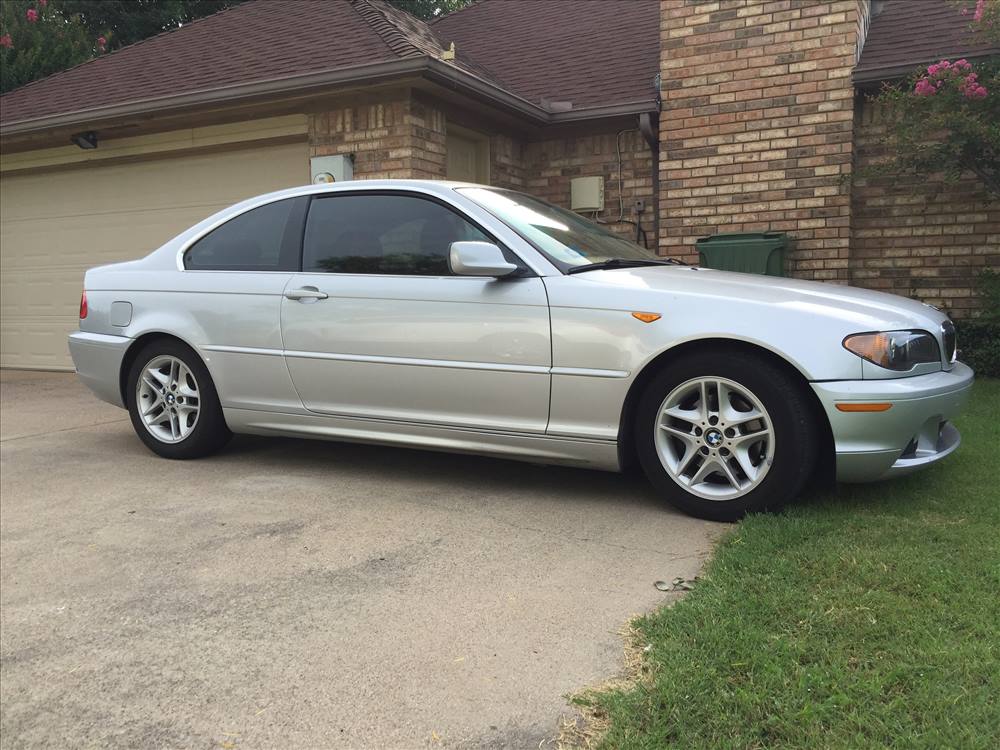 2004 BMW 325 Coupe