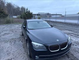 2012 BMW 750