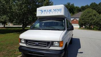 2005 Ford Econoline (3 doors)