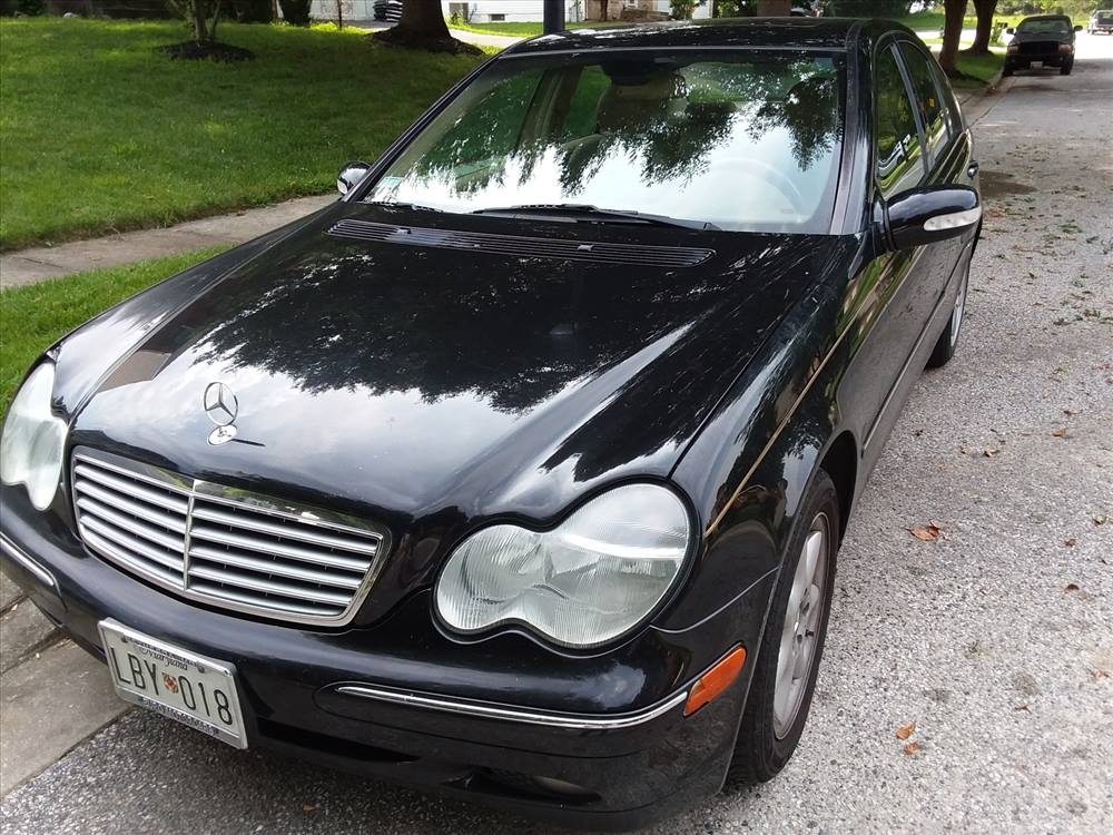 2003 Mercedes-Benz C Sedan