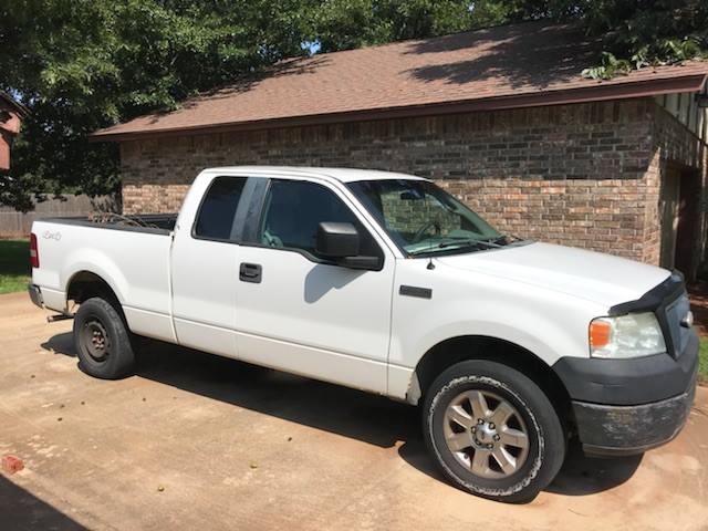 2007 Ford F150 Extended Cab (4 doors)