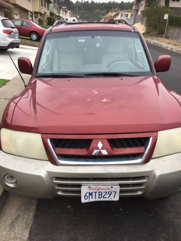 2003 Mitsubishi Montero