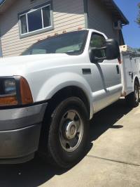 2006 Ford F250 Regular Cab (2 doors)