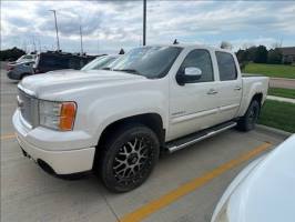 2012 GMC Sierra Crew Cab (4 doors)