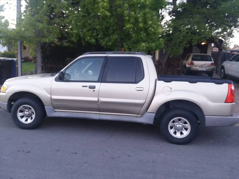 2001 Ford Explorer Sport Trac