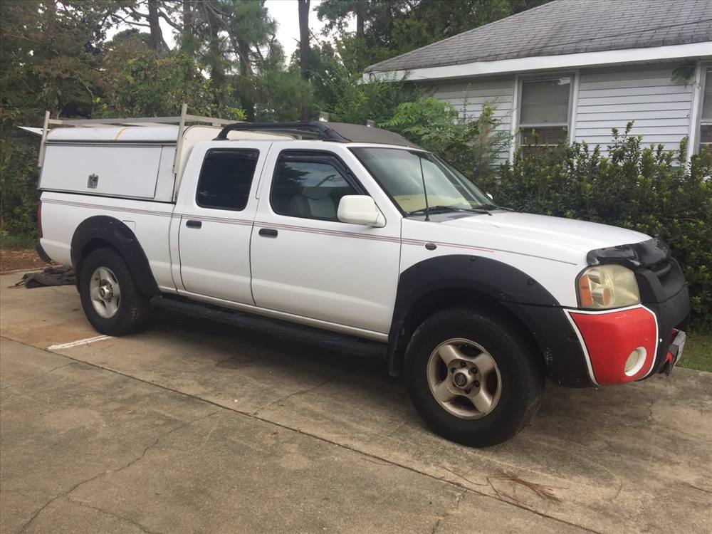 2002 Nissan Frontier Crew Cab (4 doors)