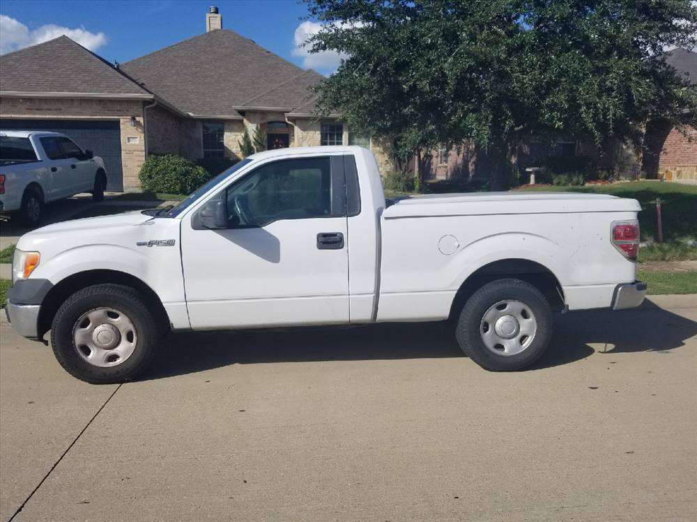 2009 Ford F150 Regular Cab (2 doors)