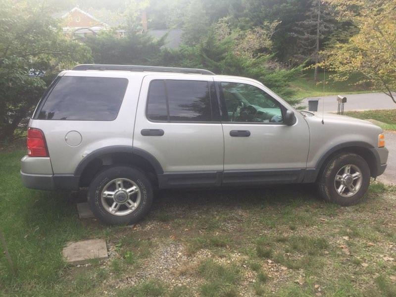 2003 Ford Explorer