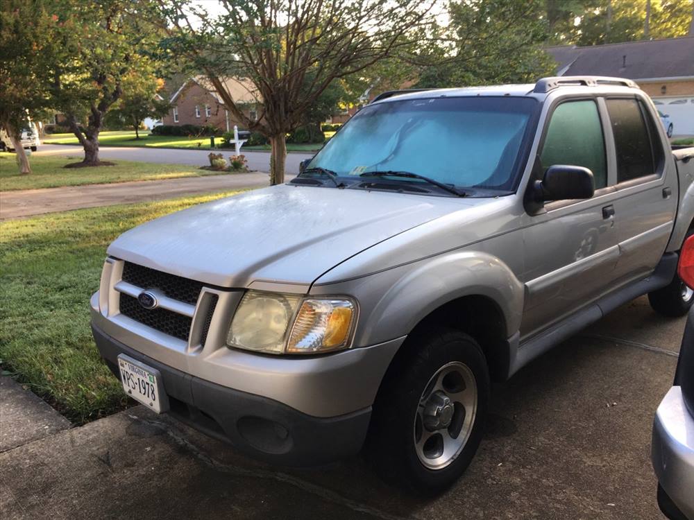 2004 Ford Explorer Sport Trac