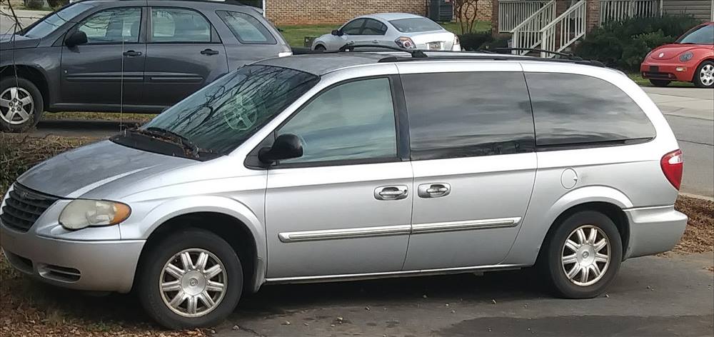 2005 Chrysler Town & Country