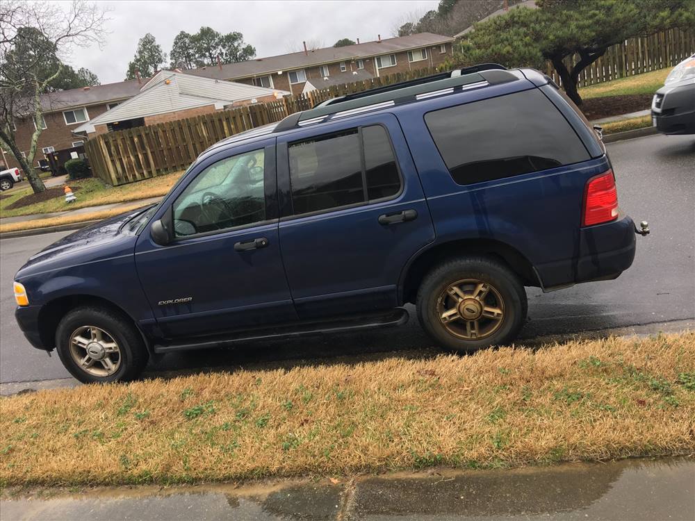 2005 Ford Explorer