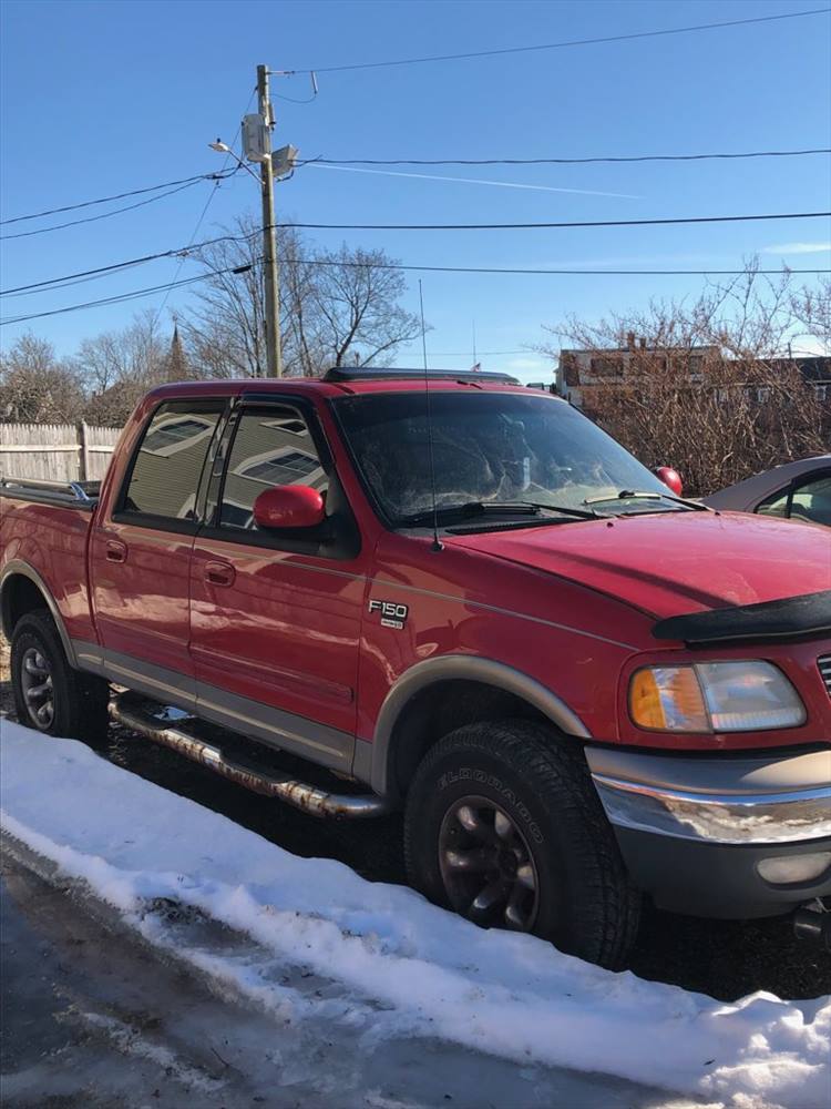 2001 Ford F150 Crew Cab (4 doors)