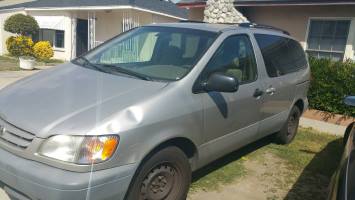 2003 Toyota Sienna