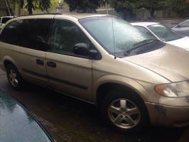 2005 Dodge Grand Caravan Passenger Van