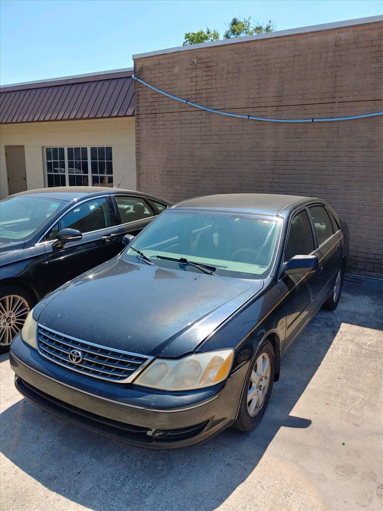 2003 Toyota Avalon