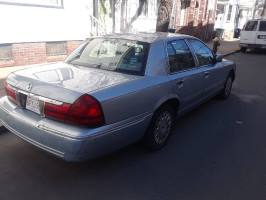 2004 Mercury Grand Marquis