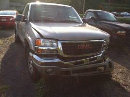 2005 GMC New Sierra Regular Cab (2 doors)