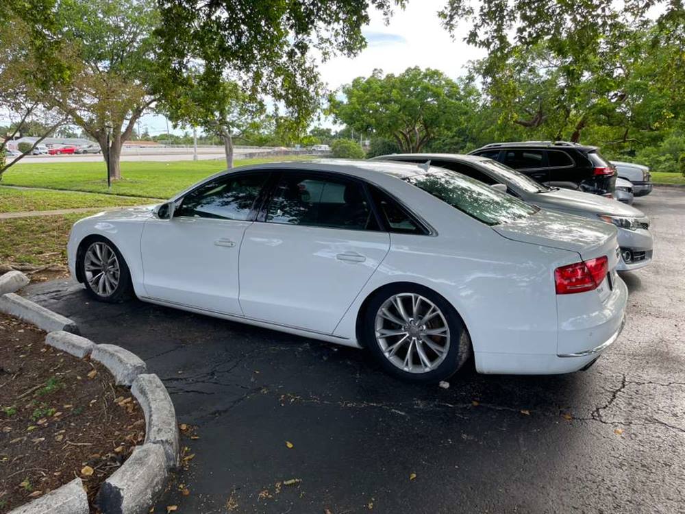 2013 Audi A8