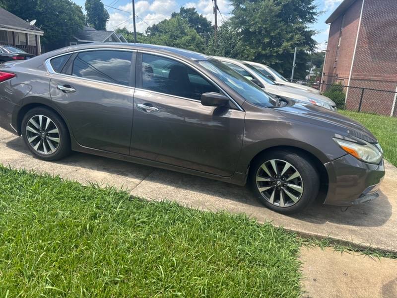 2017 Nissan Altima Sedan