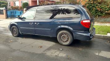 2005 Dodge Grand Caravan Passenger Van