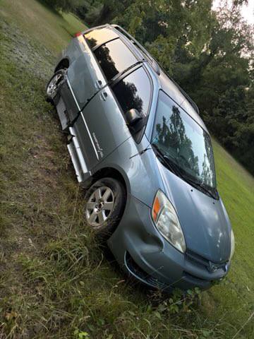 2005 Toyota Sienna