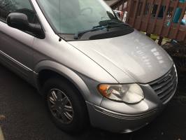 2005 Chrysler Town & Country