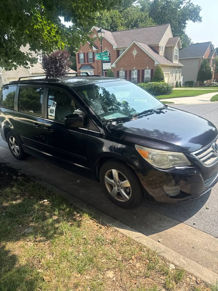 2011 Volkswagen Routan