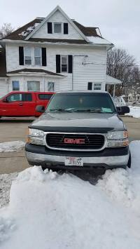 2002 GMC New Sierra Extended Cab (4 doors)