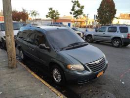 2007 Chrysler Town & Country