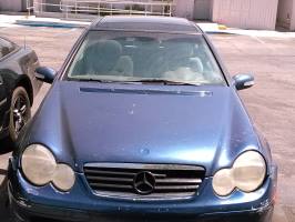 2000 Mercedes-Benz E Sedan