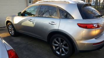 2004 Infiniti FX35