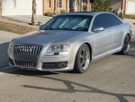 2007 Audi S8