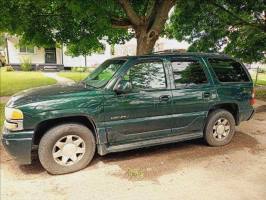 2002 GMC Denali